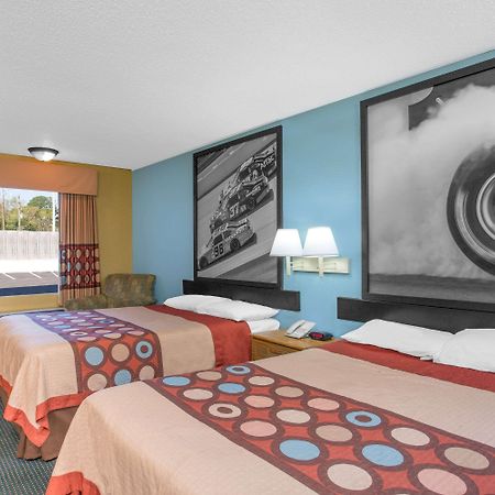 Super 8 By Wyndham Dunn Motel Kültér fotó